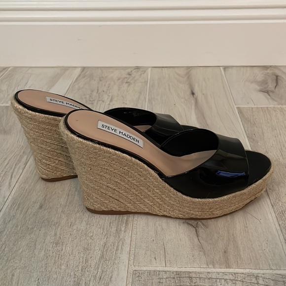 Black Steve Madden Wedges / Never Worn - Picture 3 of 5